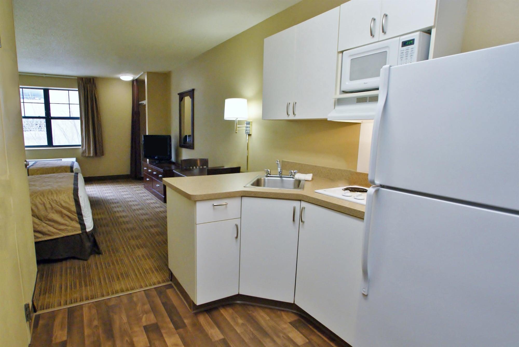 Extended Stay America Suites - Orange County - Katella Ave Exteriör bild
