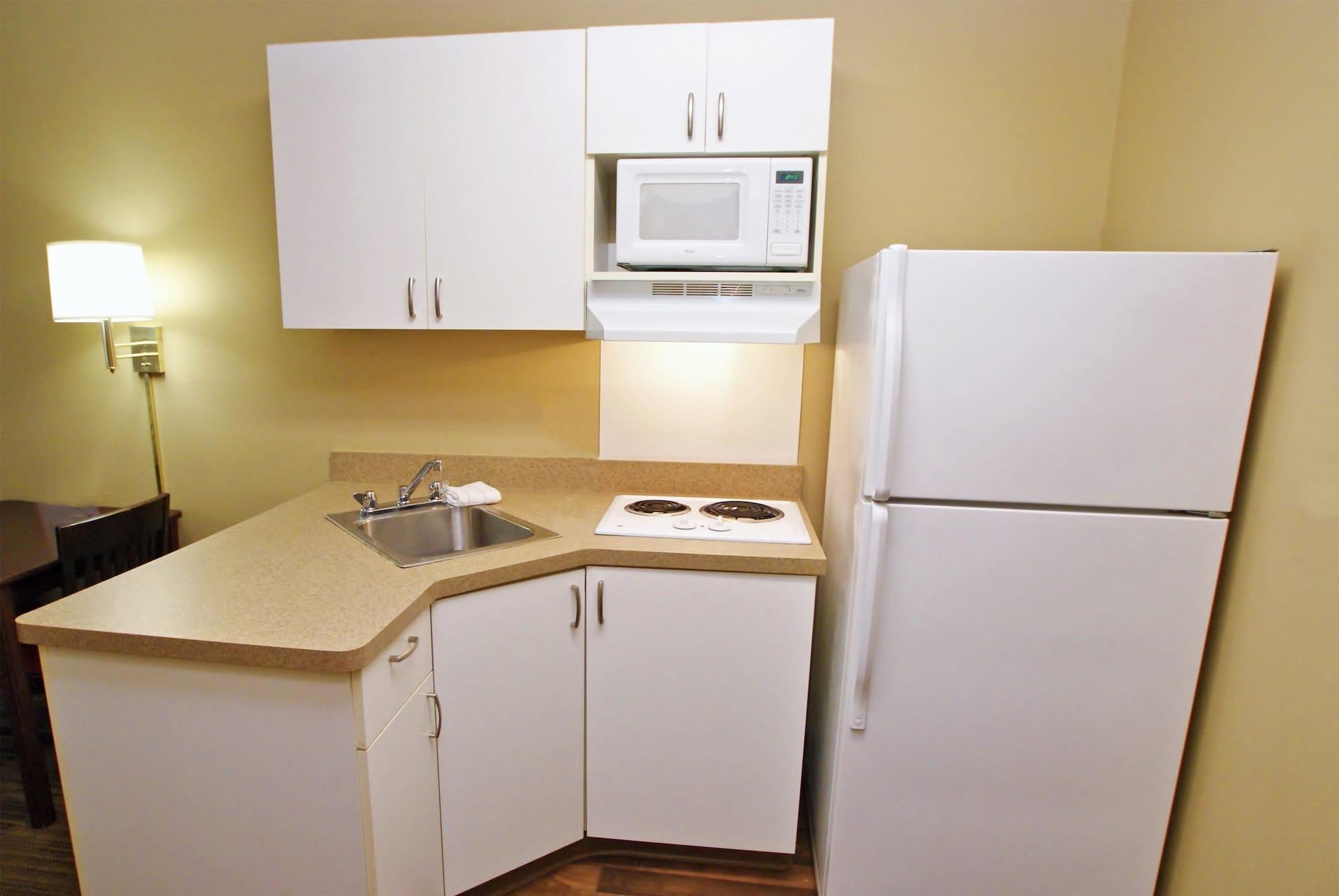 Extended Stay America Suites - Orange County - Katella Ave Exteriör bild