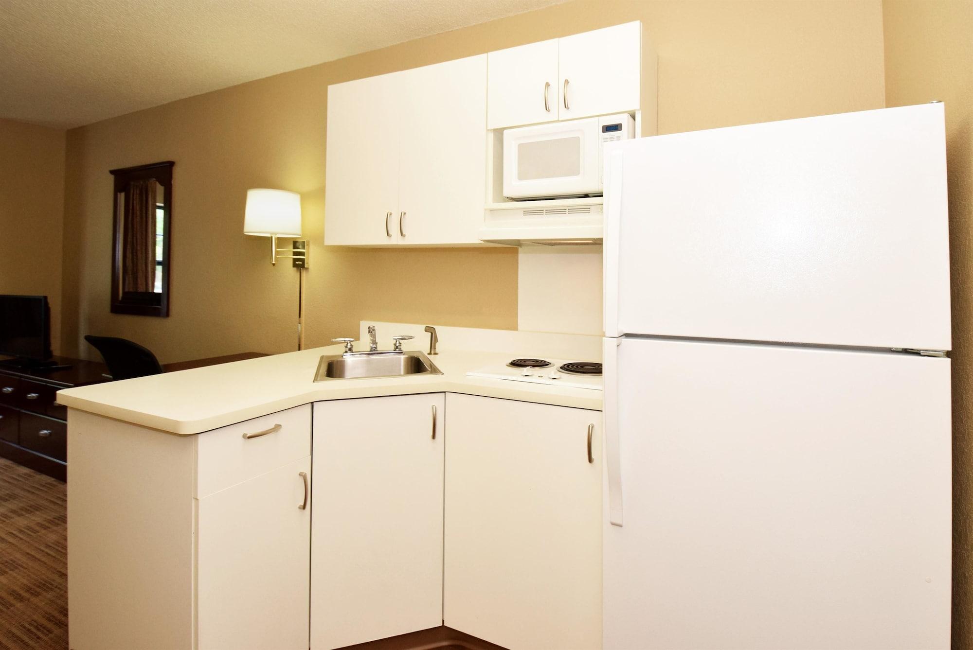 Extended Stay America Suites - Orange County - Katella Ave Exteriör bild