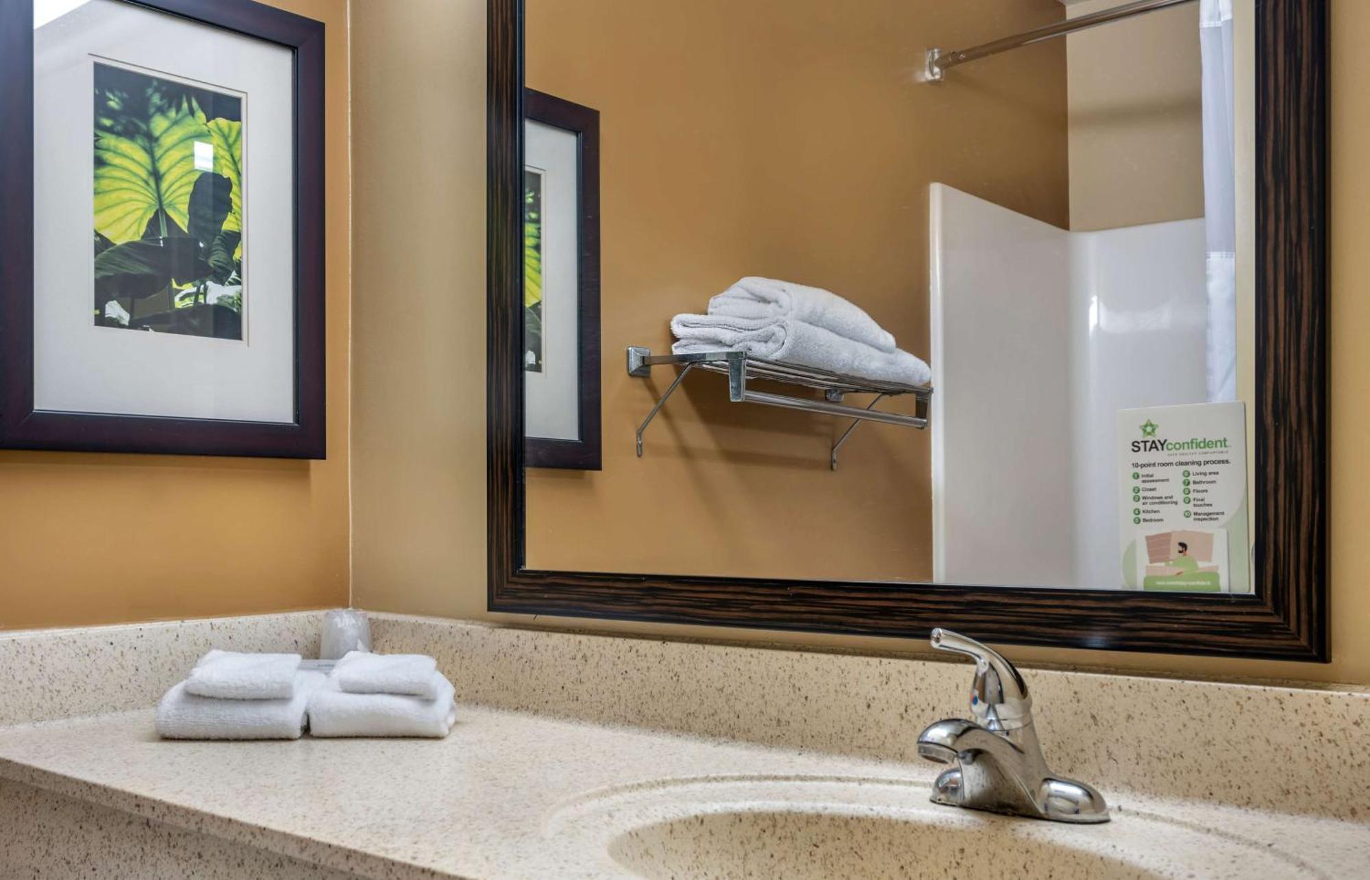Extended Stay America Suites - Orange County - Katella Ave Exteriör bild