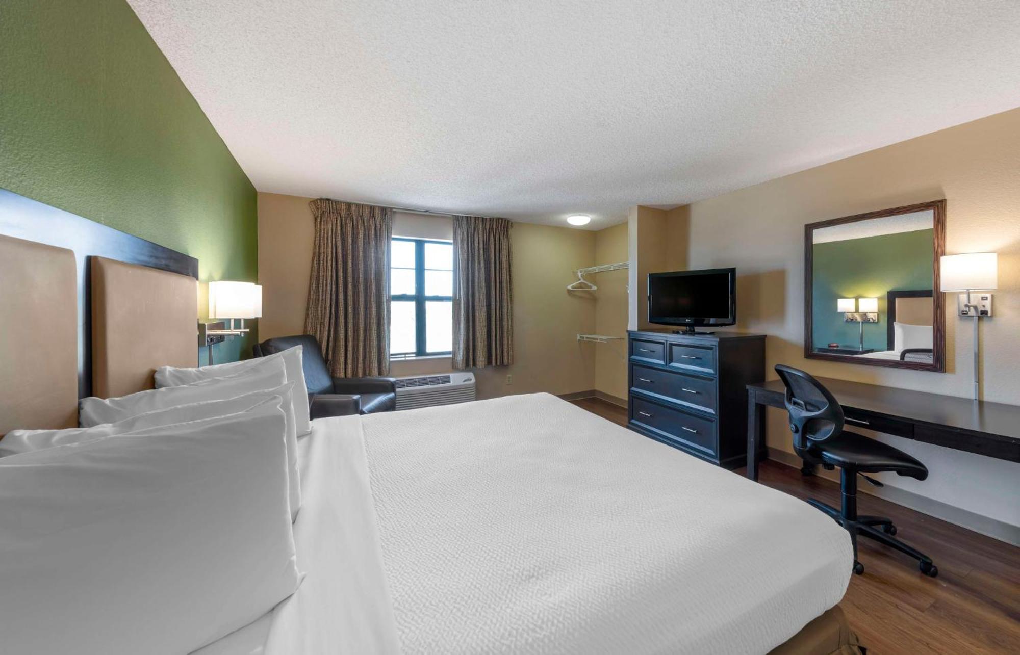 Extended Stay America Suites - Orange County - Katella Ave Exteriör bild