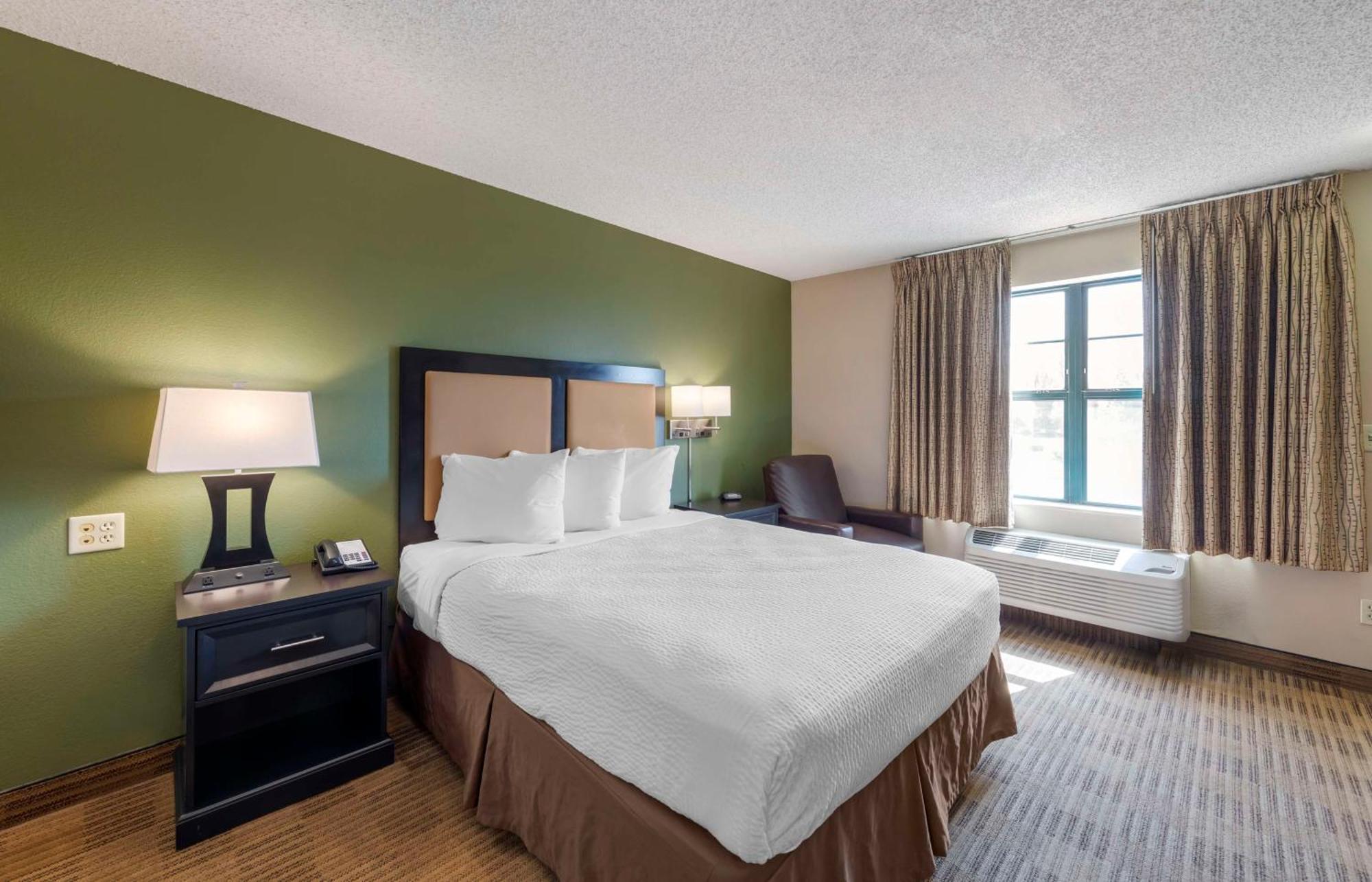Extended Stay America Suites - Orange County - Katella Ave Exteriör bild