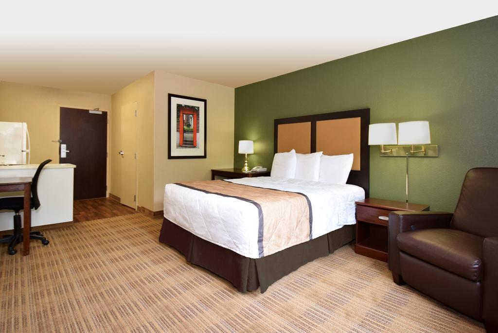 Extended Stay America Suites - Orange County - Katella Ave Exteriör bild