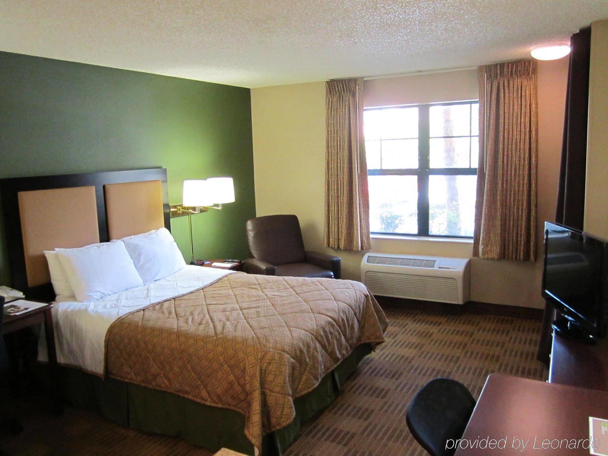 Extended Stay America Suites - Orange County - Katella Ave Exteriör bild